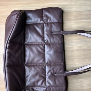 Victoria’s Secret purple tote